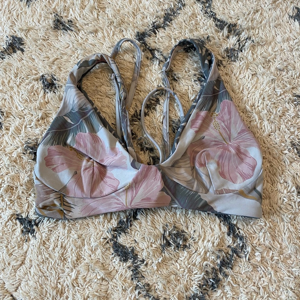 Bathing suit top